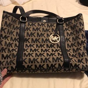Michael Kors logo tote bag GUC